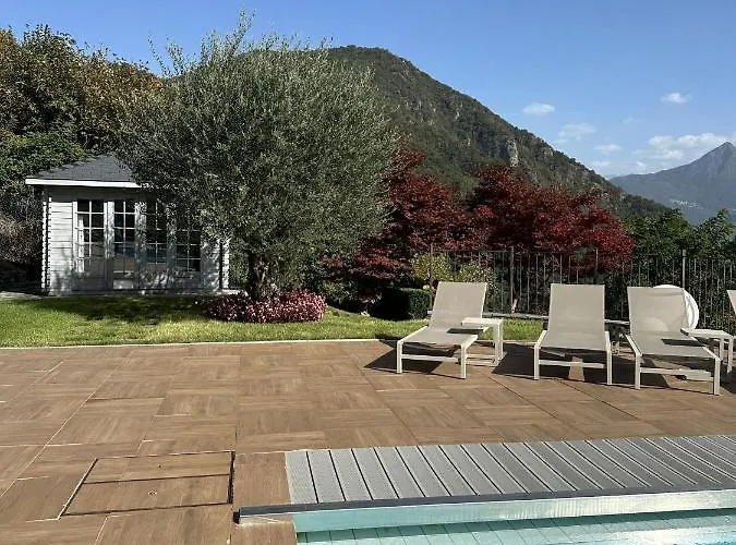 Rosa - Plesio By Lovecomo Tatil Evi Barna